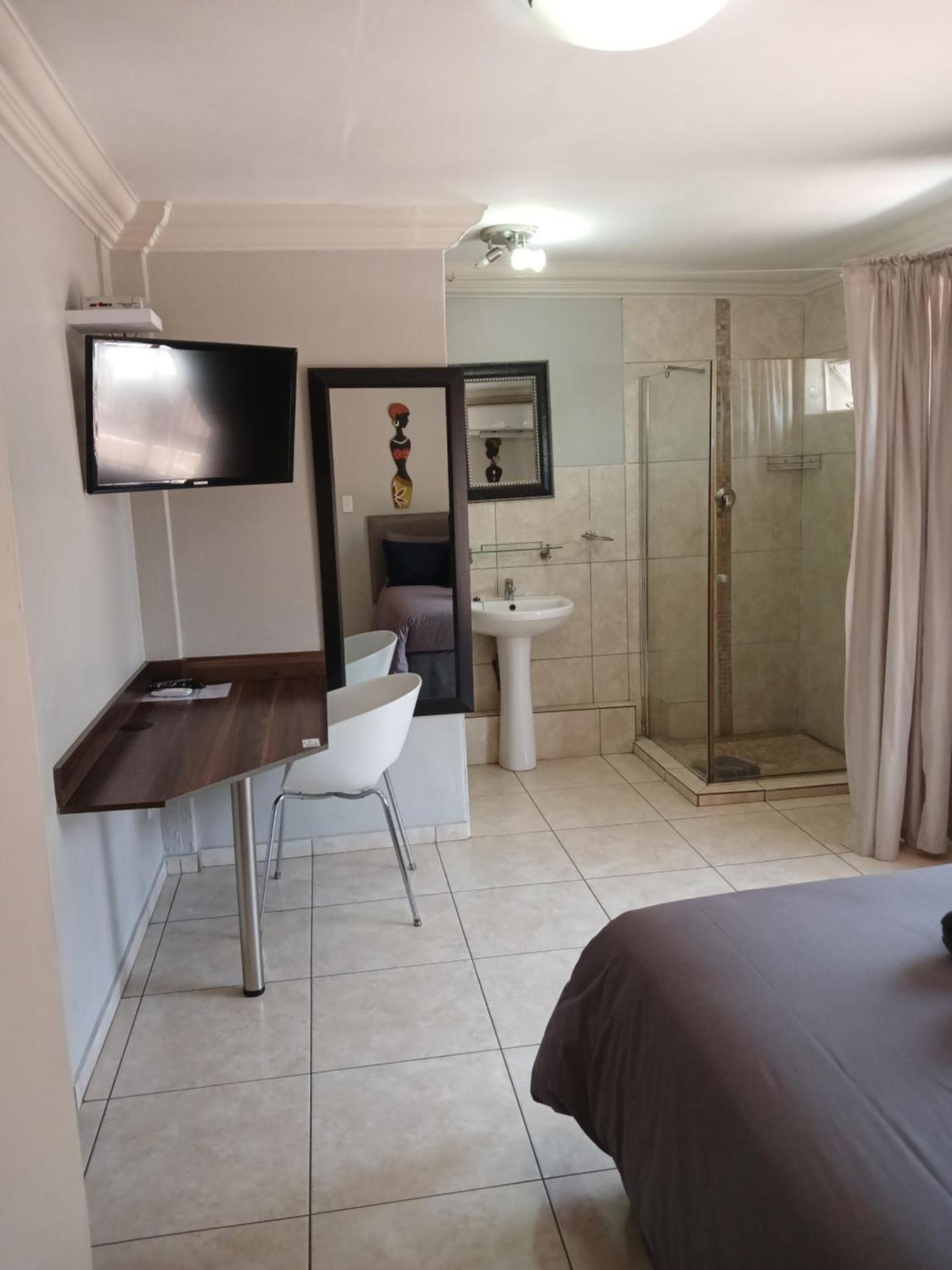 Blue Sparrow Guest House 米德尔堡 外观 照片